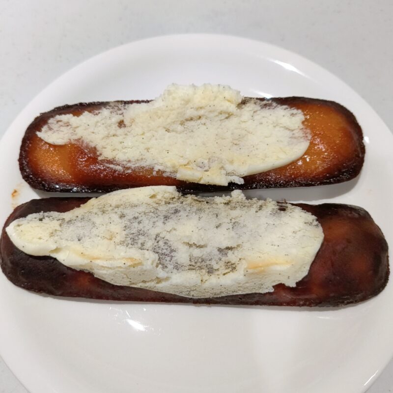 生カヌレスティックケーキ