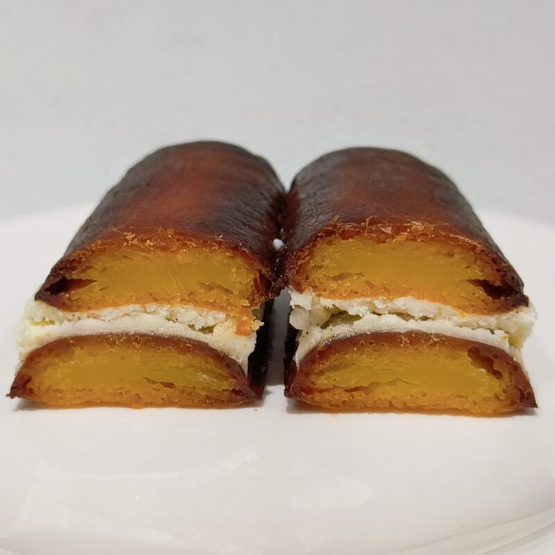 生カヌレスティックケーキ