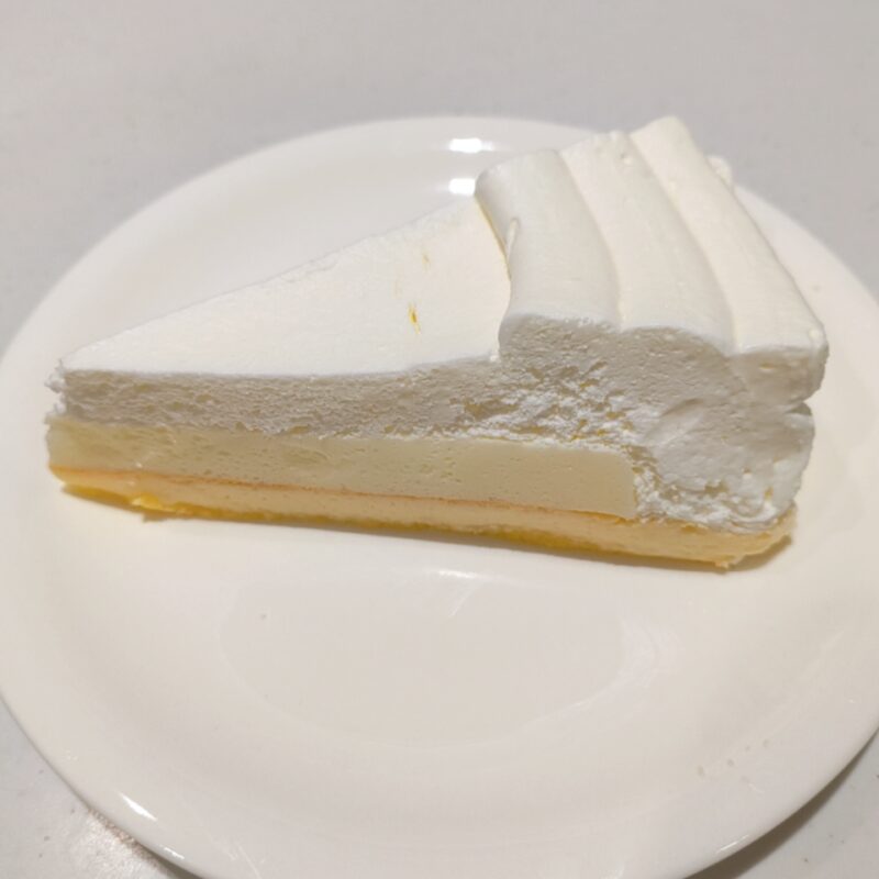 とろける白いミルクチーズケーキ