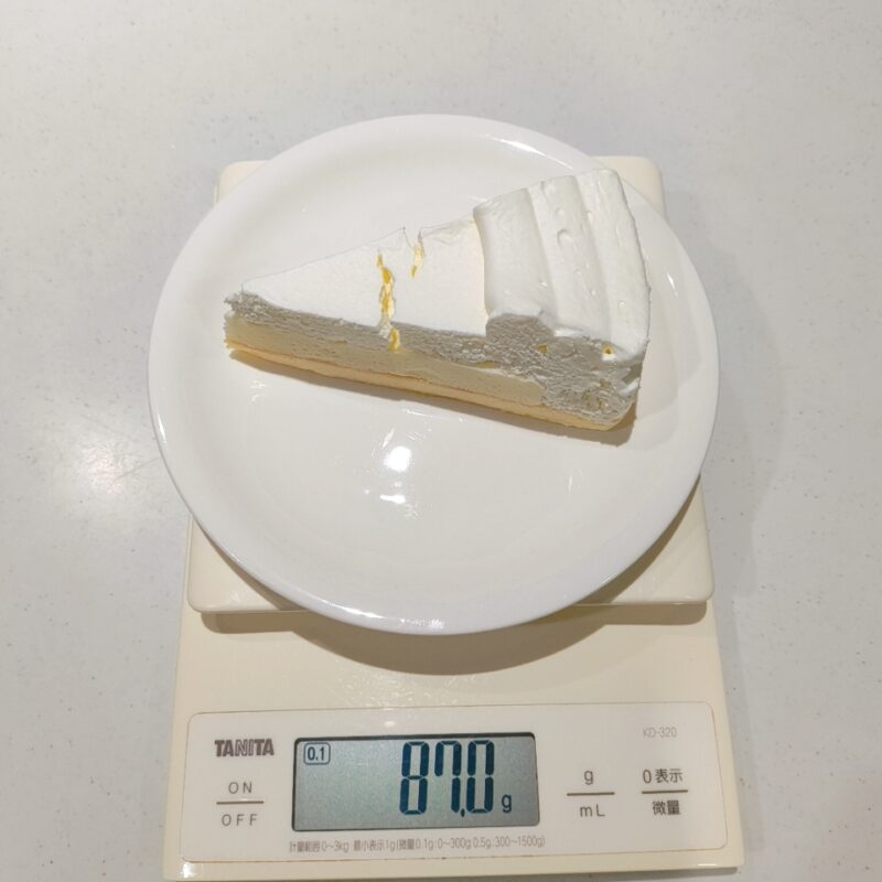とろける白いミルクチーズケーキ