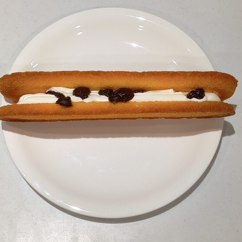 バター香るレーズンサンド